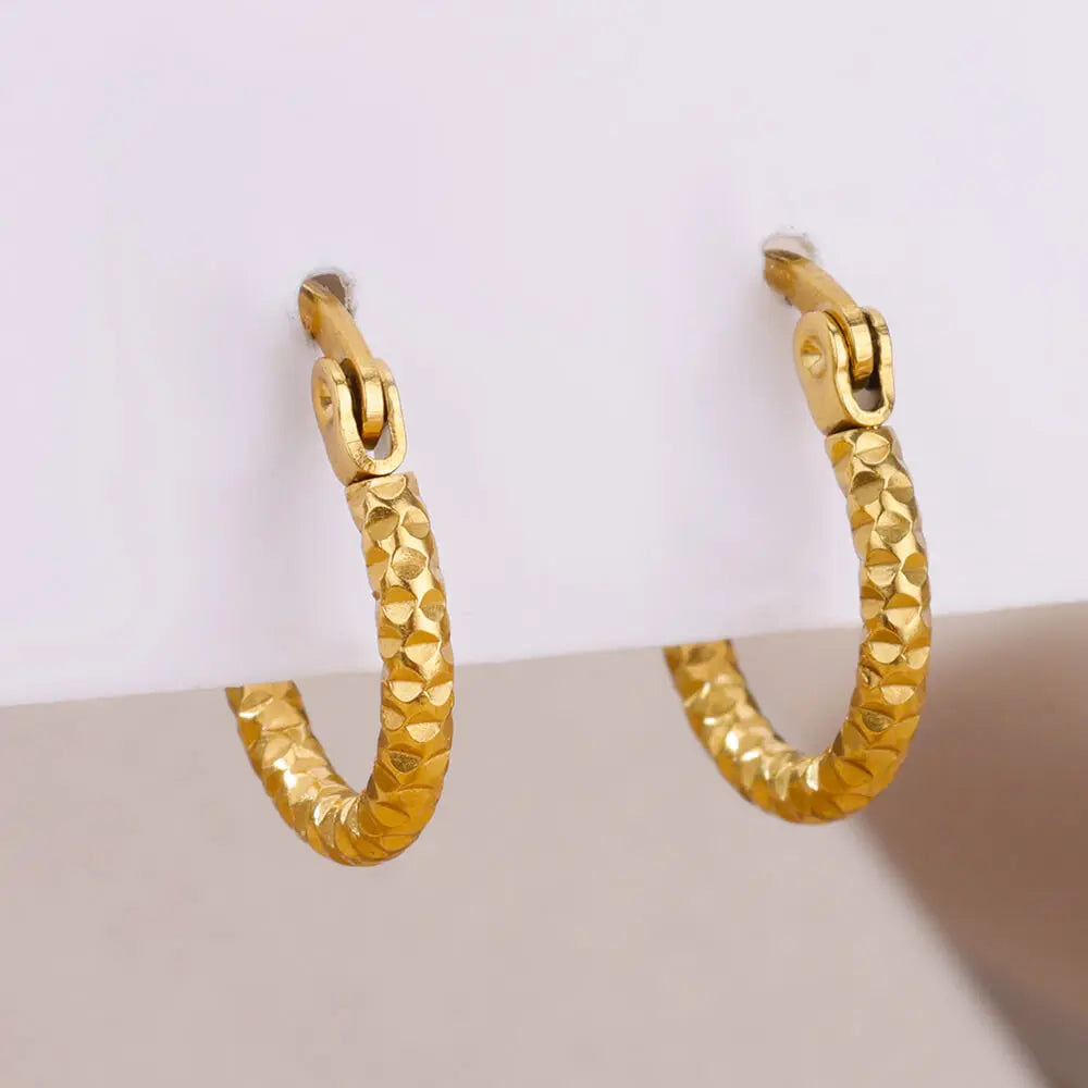 Vintage Gold Color Simple Pleated Earring Stainless Steel Geometric Twist Earrings For Women Femme Jewelry Party Ear Accessories